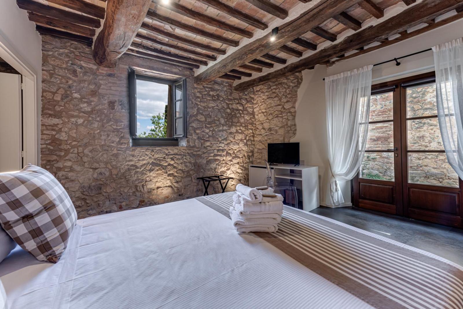Borgo Medievale San Quirico D'Orcia B&B - Capitano Collection - Albergo Diffuso San Quirico dʼOrcia Exterior foto